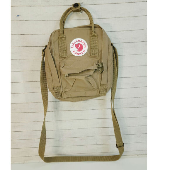 FJALLRAVEN Kånken Sling Crossbody Bag in Clay - Picture 1 of 16
